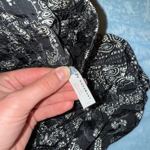 Free People Movement Athletic Shorts - Picture 3 of 6